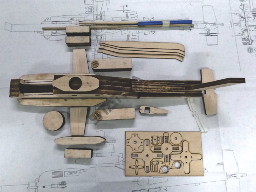 Apache AH-64 Static Model Balsa Kit